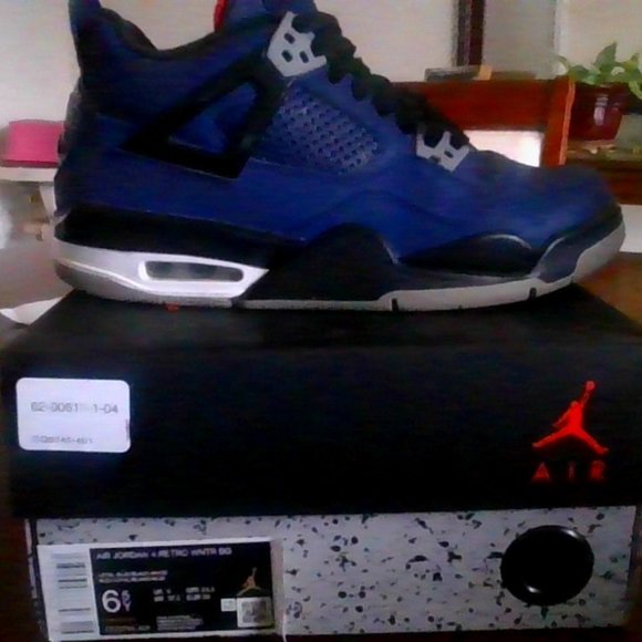 jordan retro 4s (GS) winterized - Picture 1 of 4